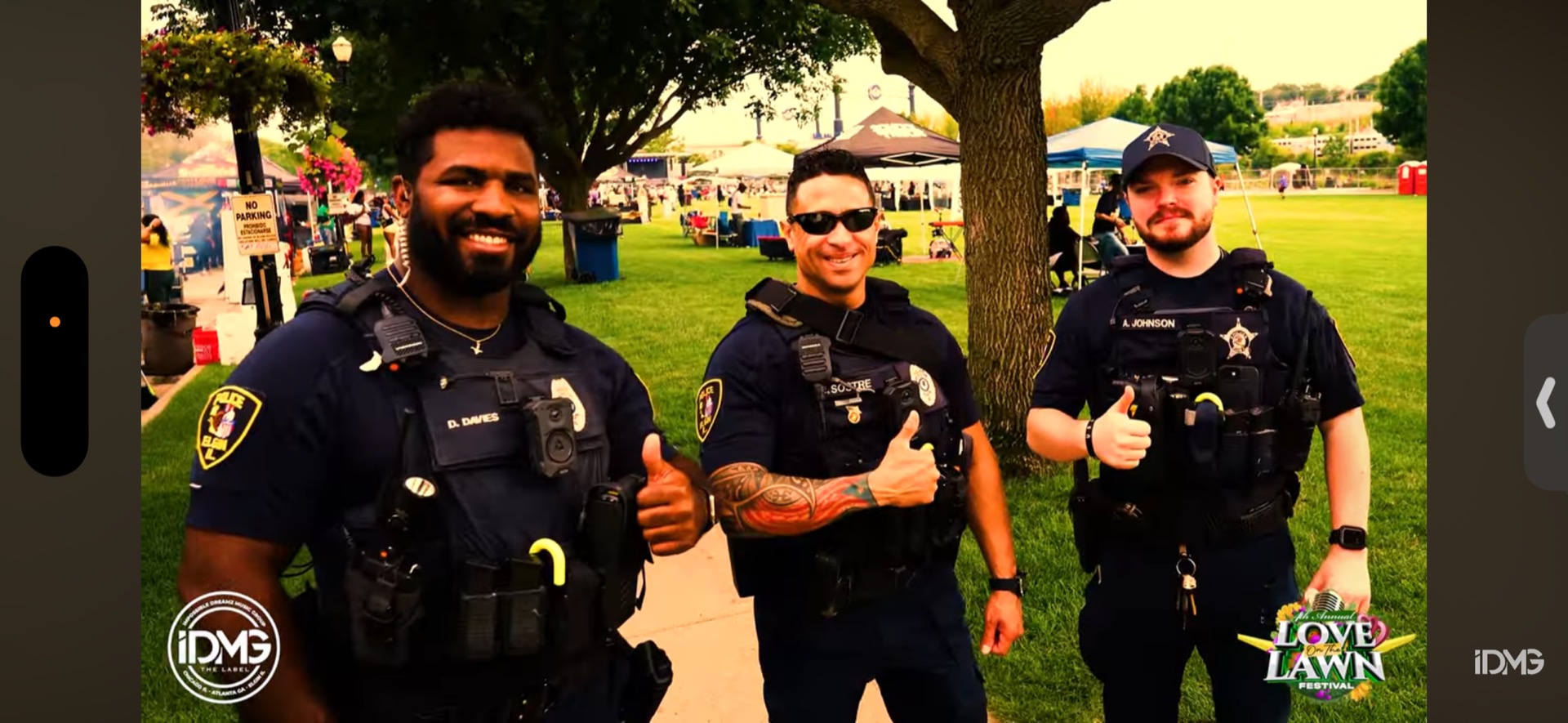 Elgin police officers showing love